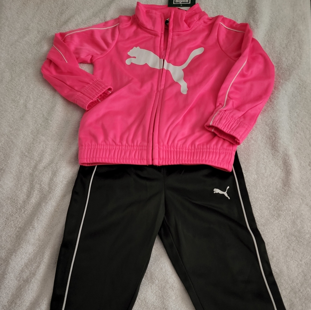 Girls Puma Jogging Suit